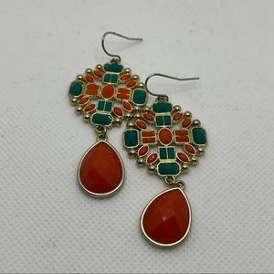 Dangling earrings orange and green